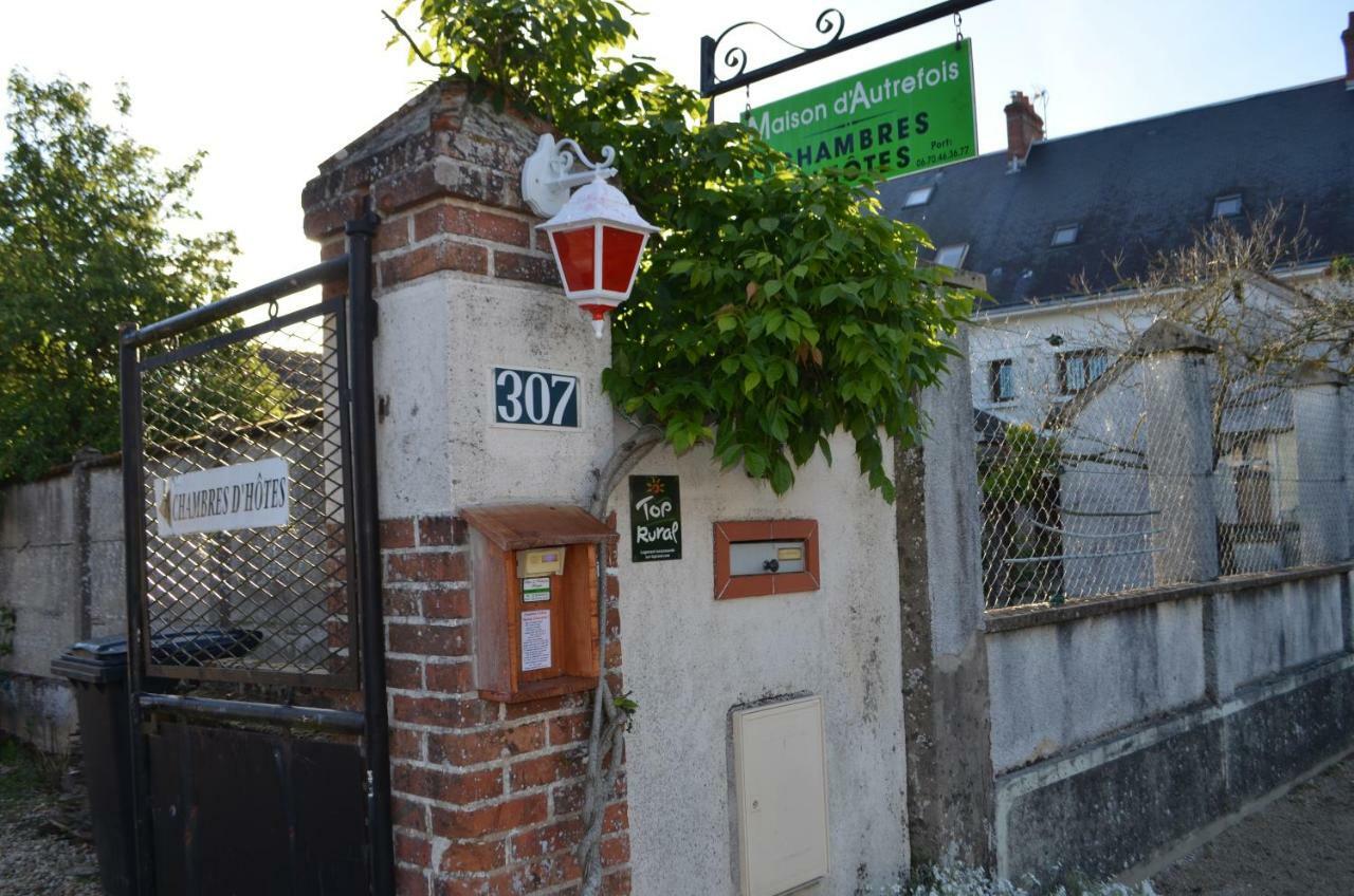 Maison D'Autrefois Mareau-aux-Pres Exterior photo