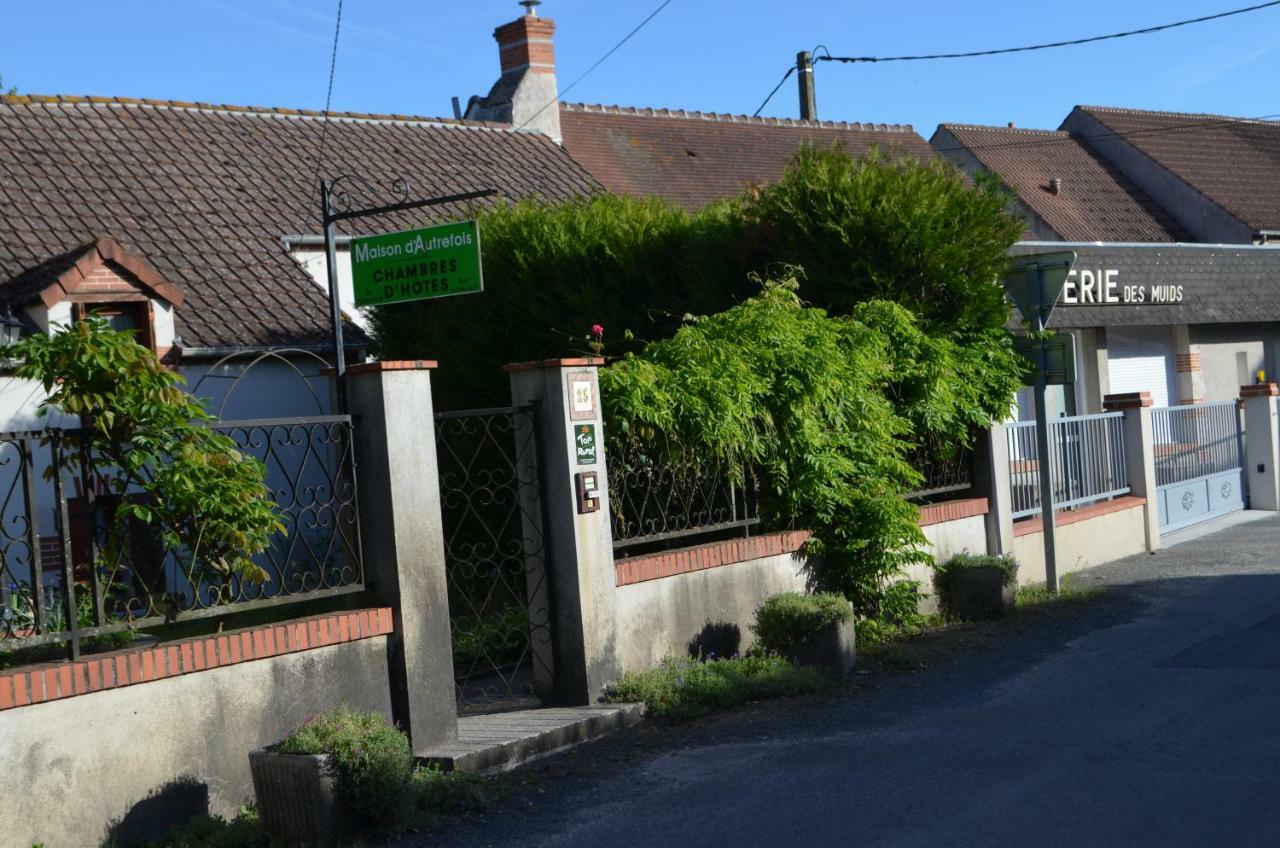 Maison D'Autrefois Mareau-aux-Pres Exterior photo